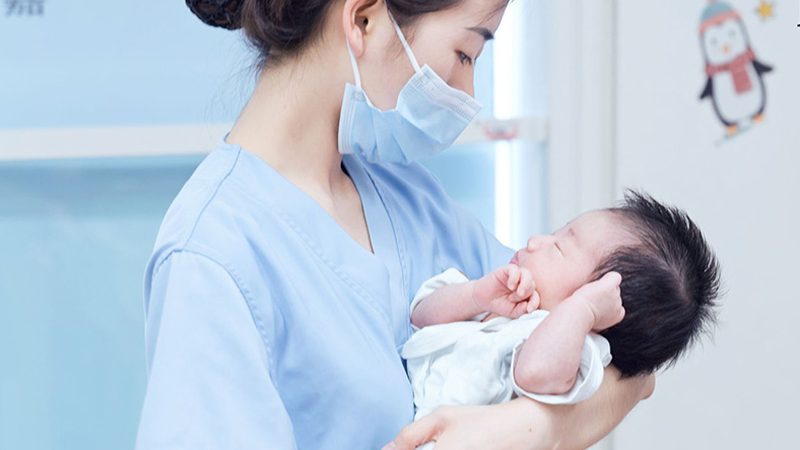 月子中心加盟托管模式：费用构成与选择要点