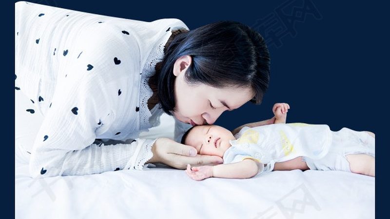 上海白班育儿嫂，揭秘一天价格背后的考量因素**
